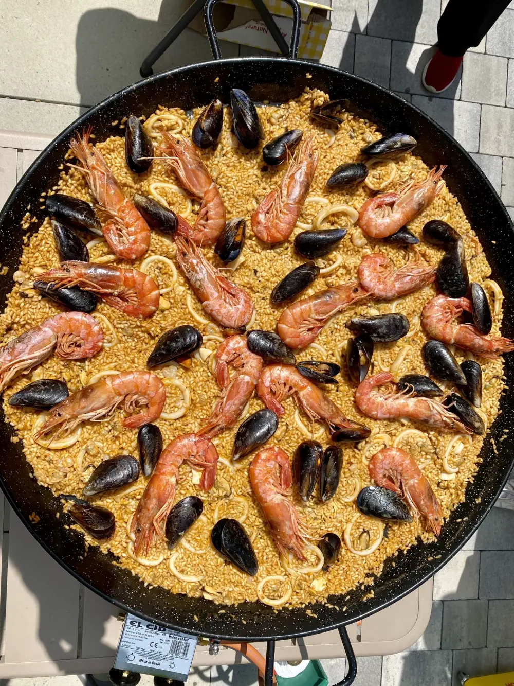 Eine Paella an einem Catering-Anlass von LA DULA in Genf